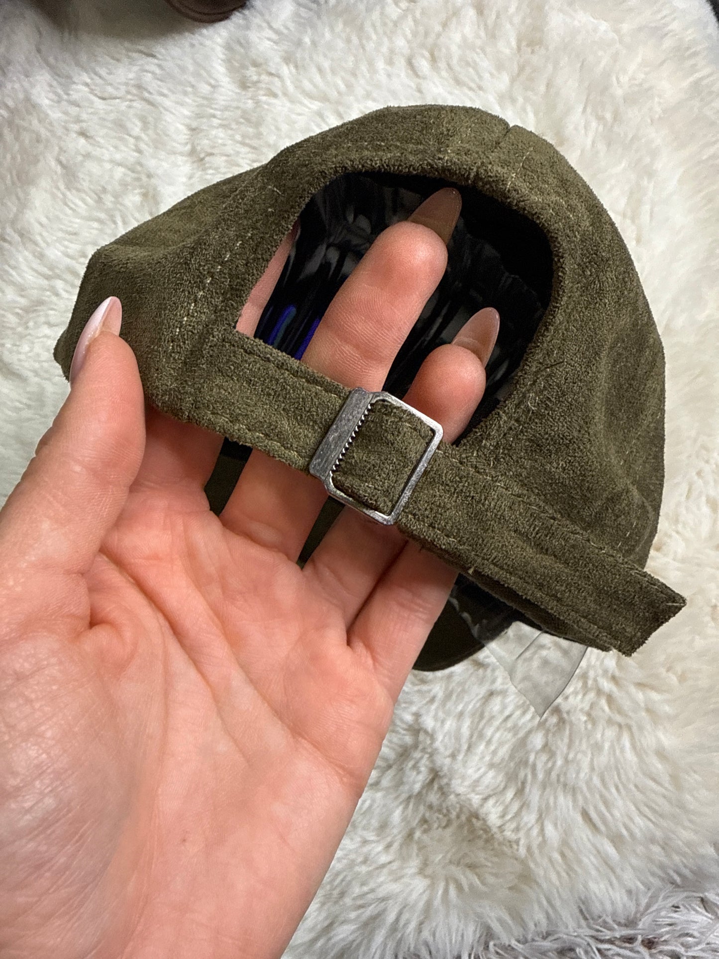 Gorra antelina