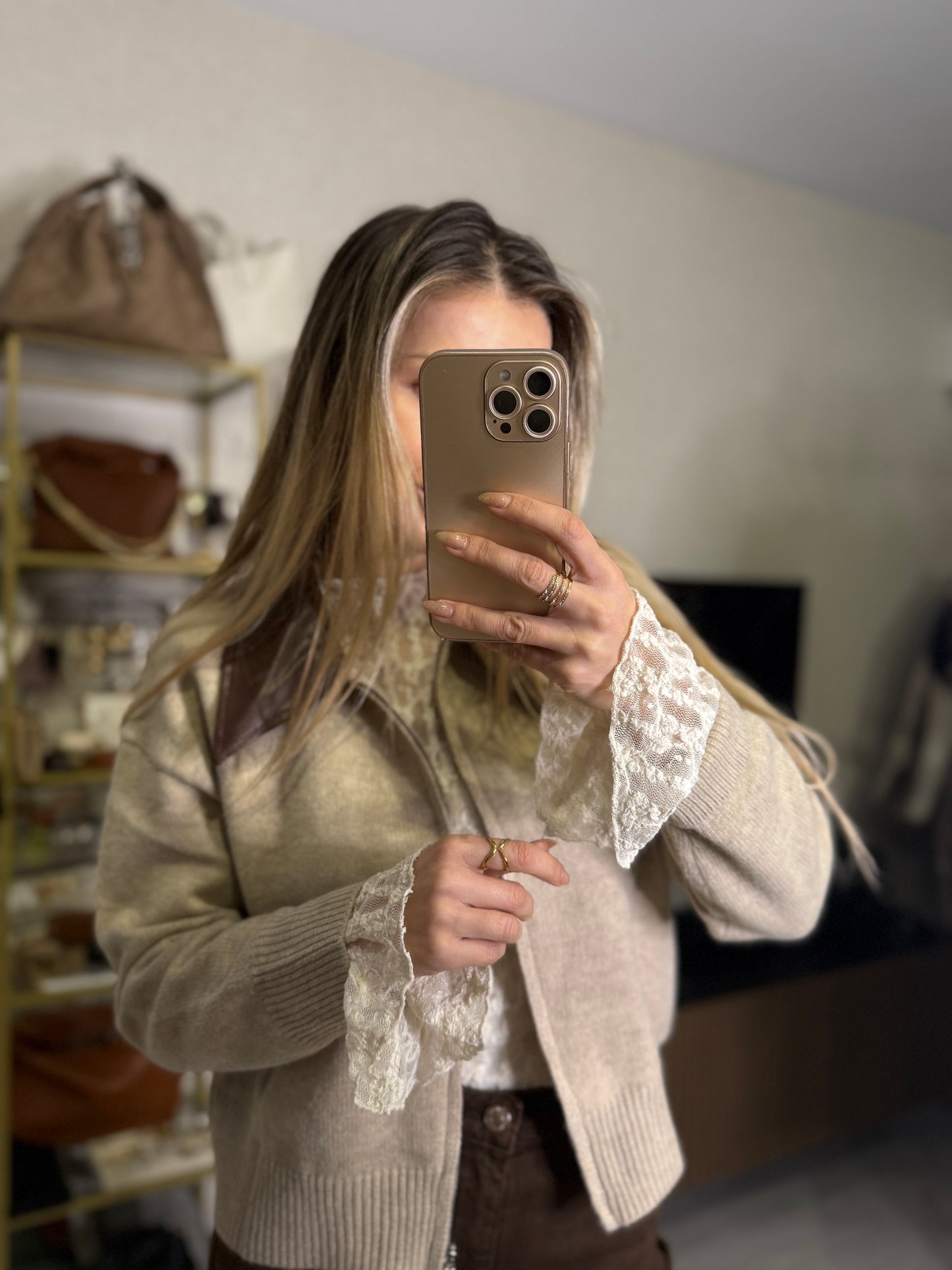 Cardigan cuello piel