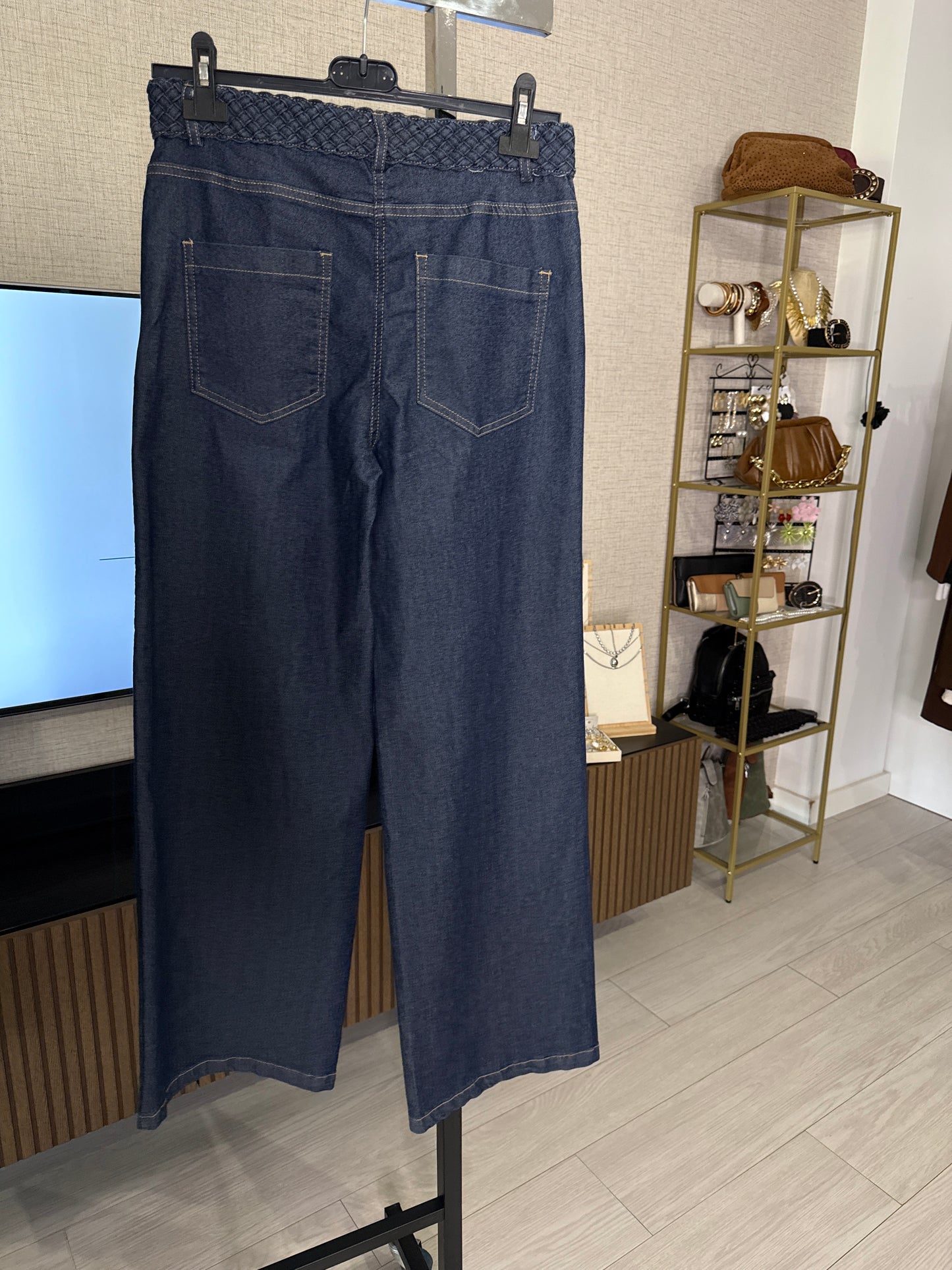 Pantalón cintura bordada