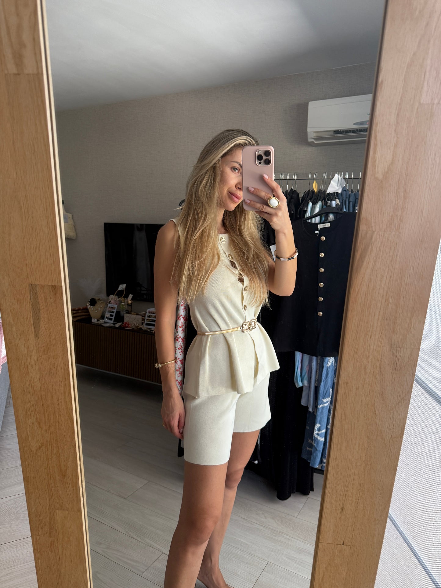 Conjunto Lucia