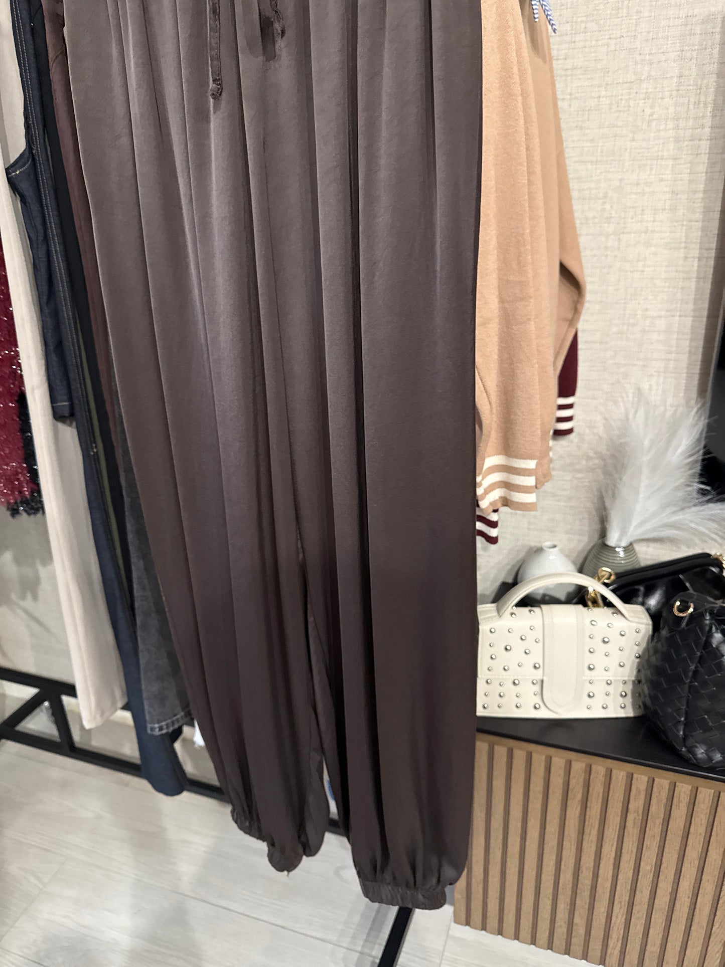 Pantalón bombacho SATINA