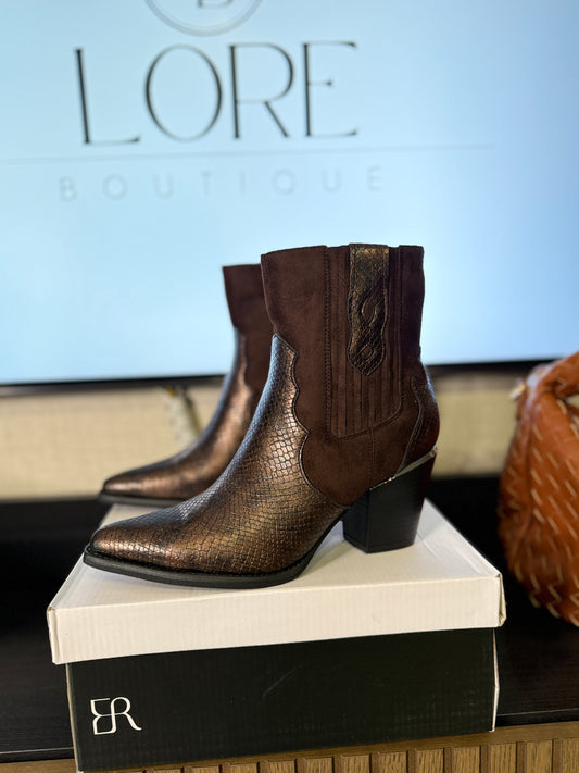 Botas metalizadas marrón