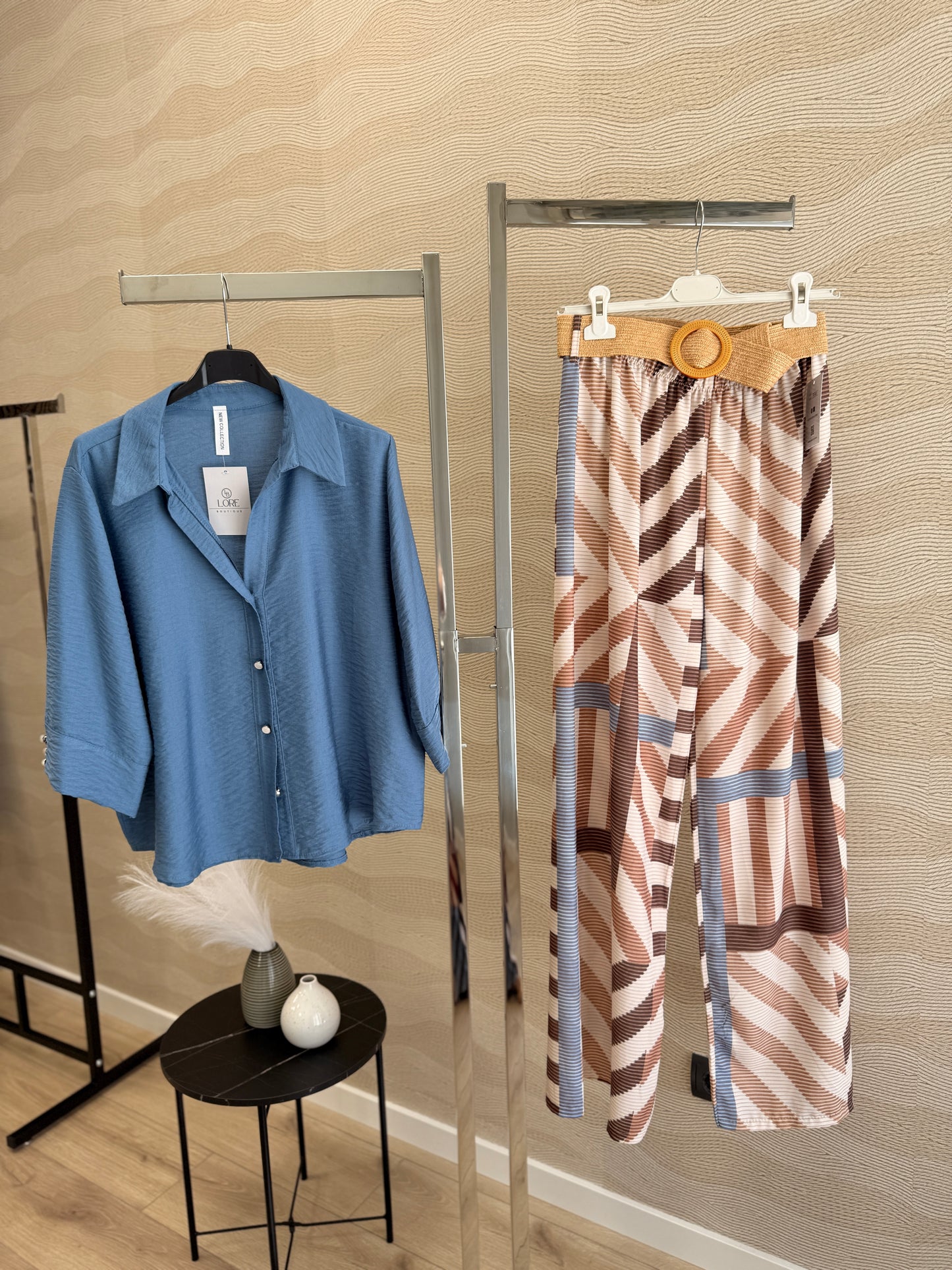Pantalón rayas con cinturón