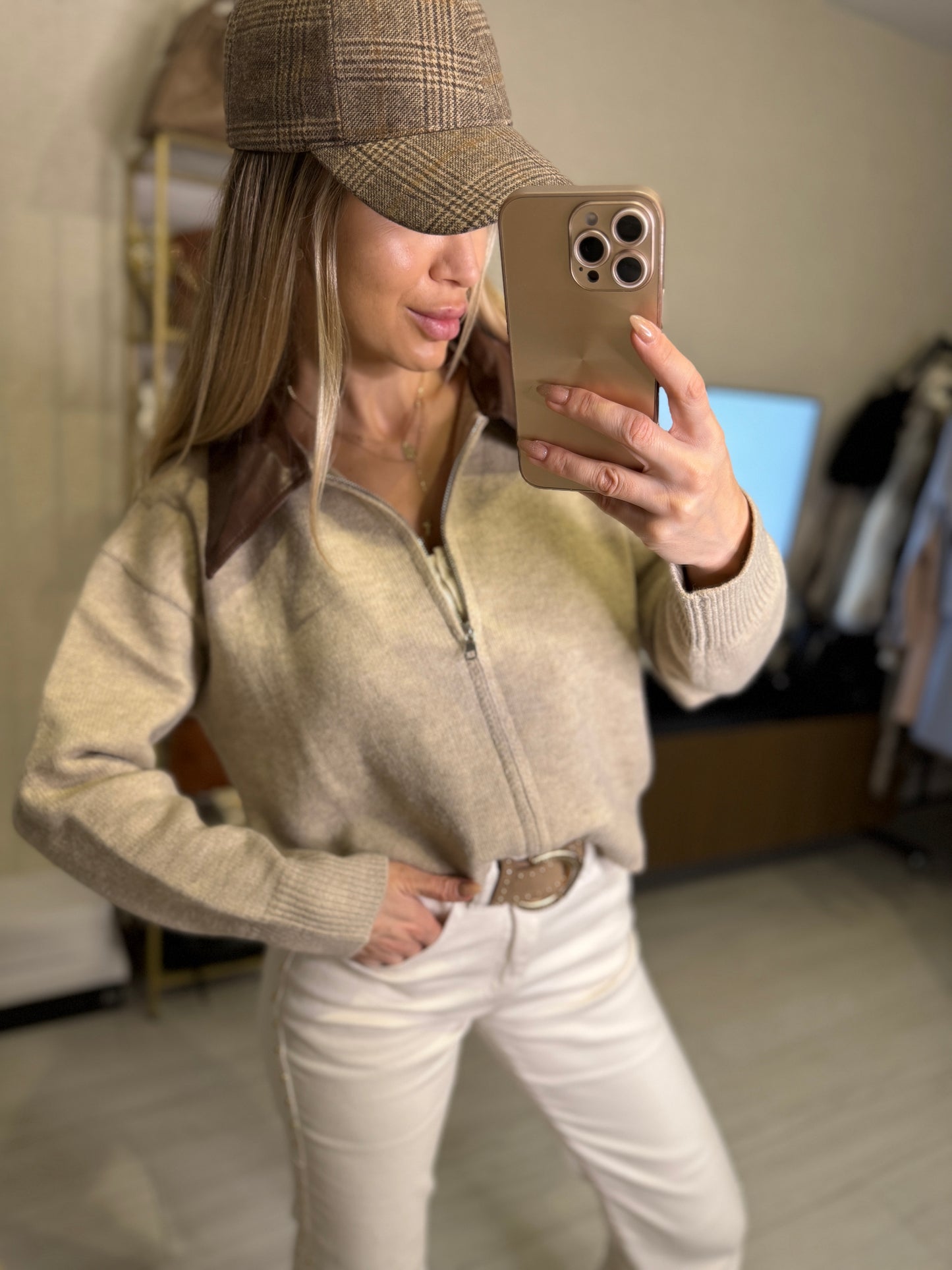 Cardigan cuello piel