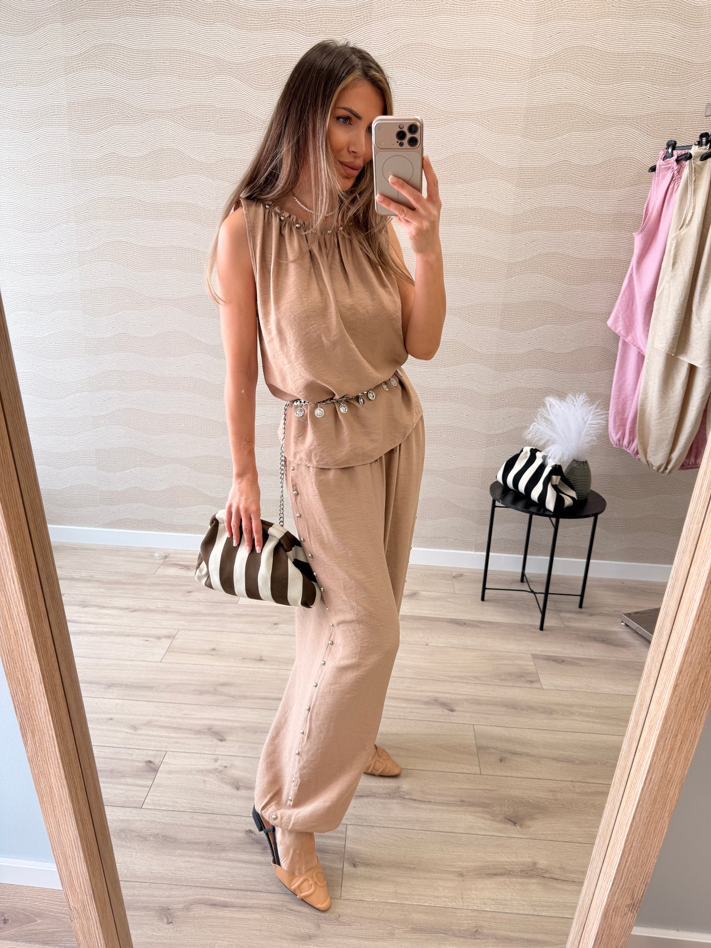 Conjunto tachuelas