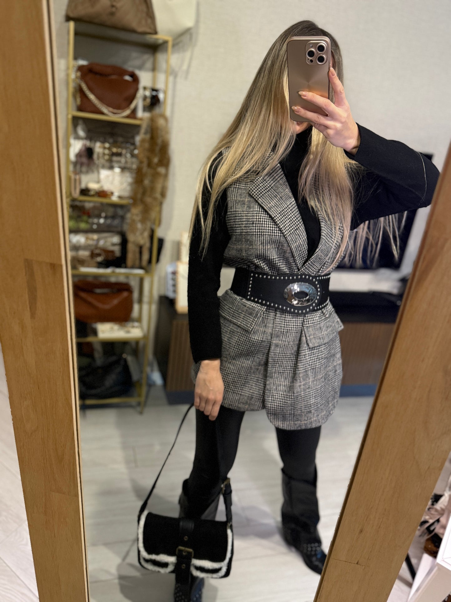 Bolso ante con borreguito blanco