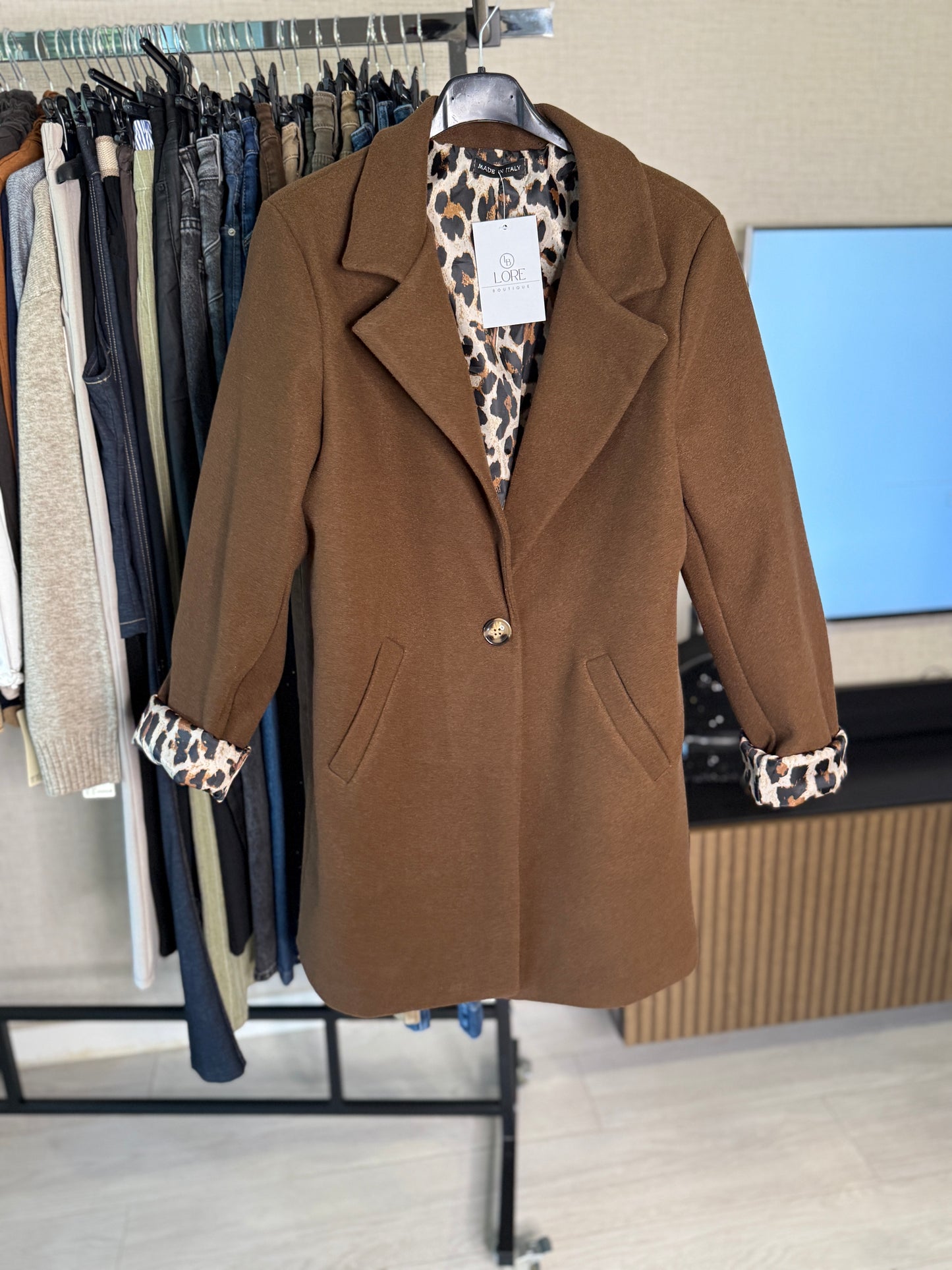 Abrigo VEGA animal print