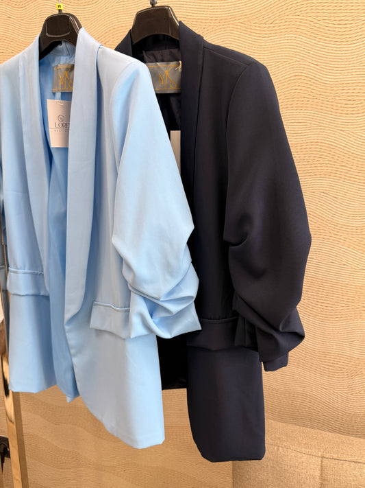 Blazer manga fruncida entallado